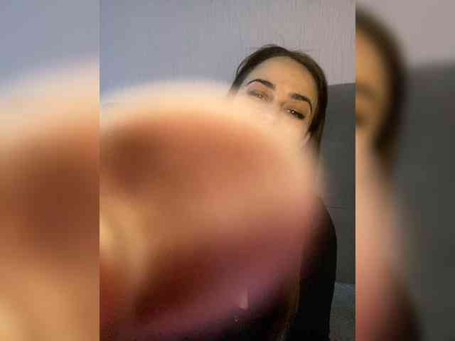 Sweetgirl31111 webcam