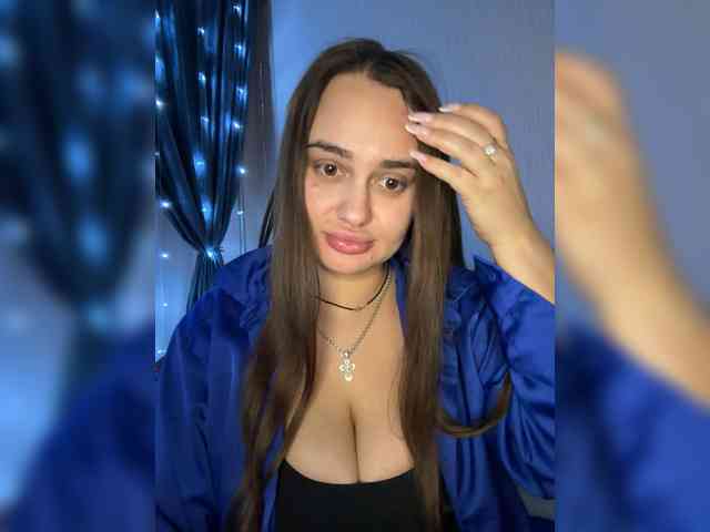 Sweetgirl31111 webcam