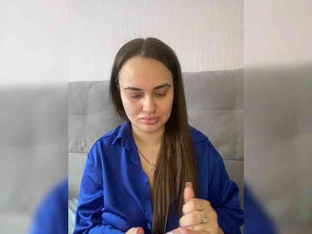 Sweetgirl31111 webcam