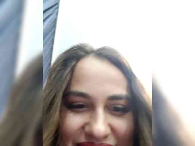 Sweetgirl31111 webcam