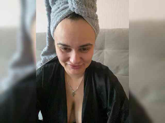 Sweetgirl31111 webcam