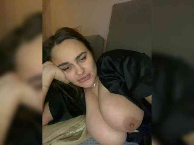 Sweetgirl31111 webcam