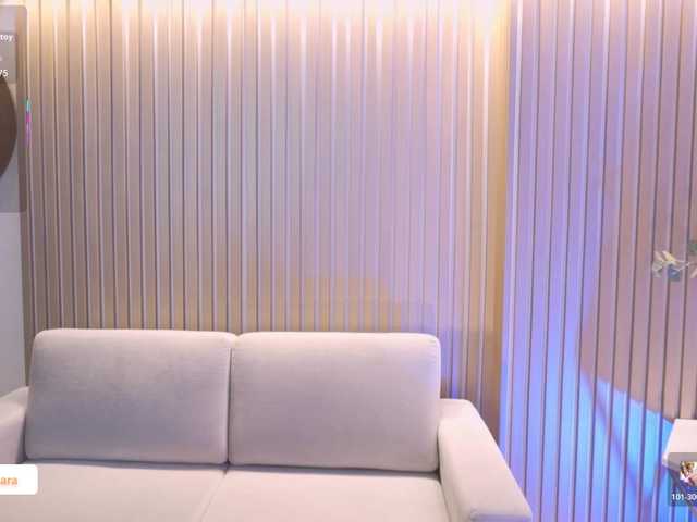 SaraWinstone1's BongaCams show and profile