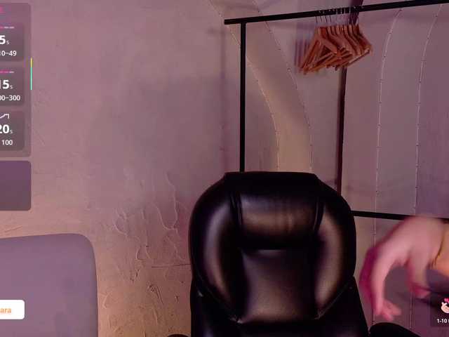 SaraWinstone1's BongaCams show and profile