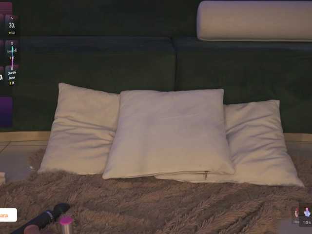 SaraWinstone1's BongaCams show and profile