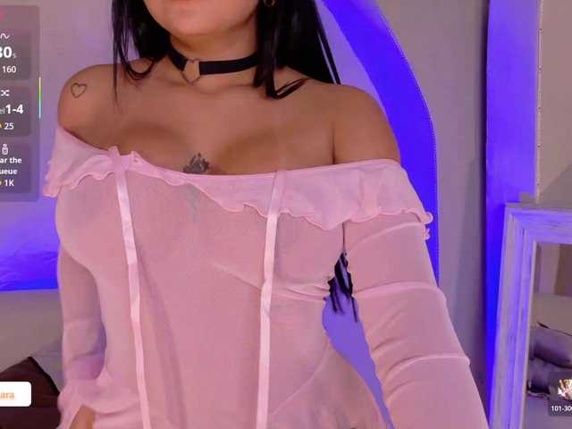 SaraWinstone1's BongaCams show and profile