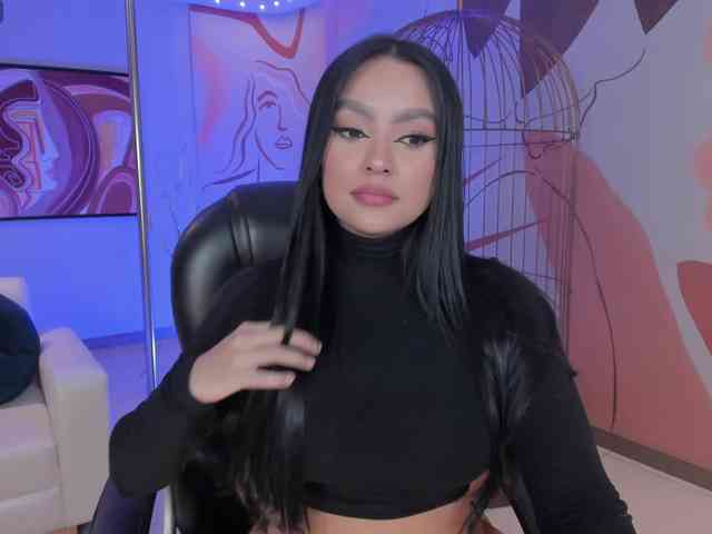 SaraWinstone1 webcam