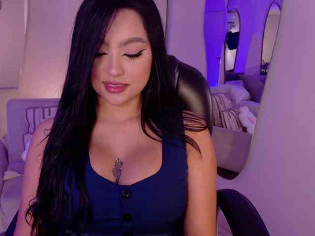 SaraWinstone1 webcam