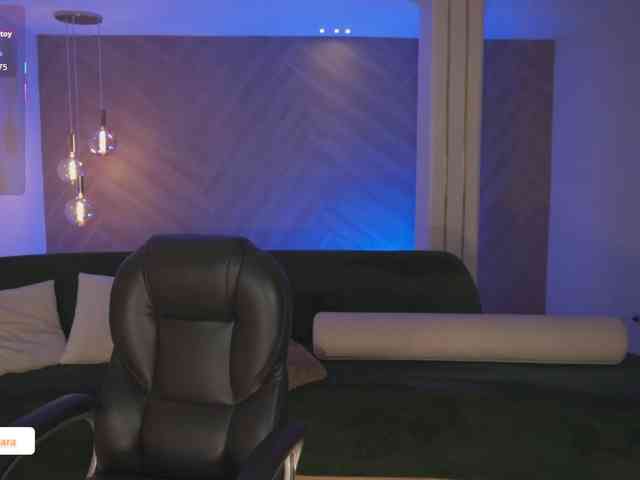 SaraWinstone1 webcam