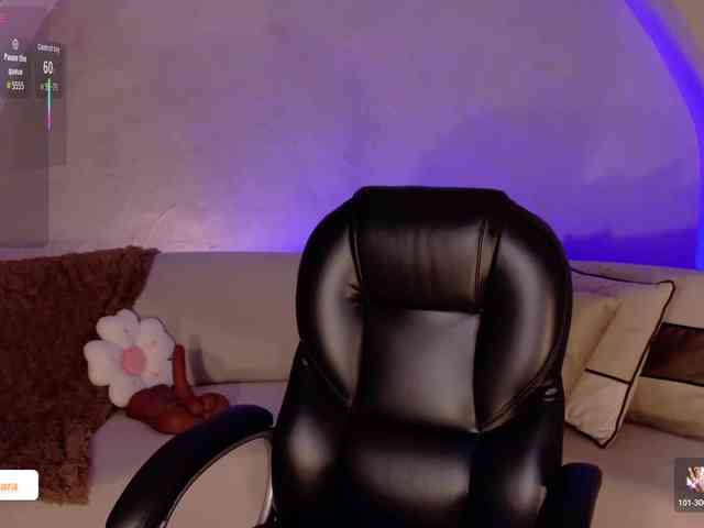 SaraWinstone1 webcam