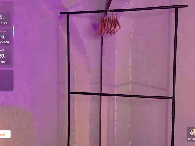 SaraWinstone1 webcam