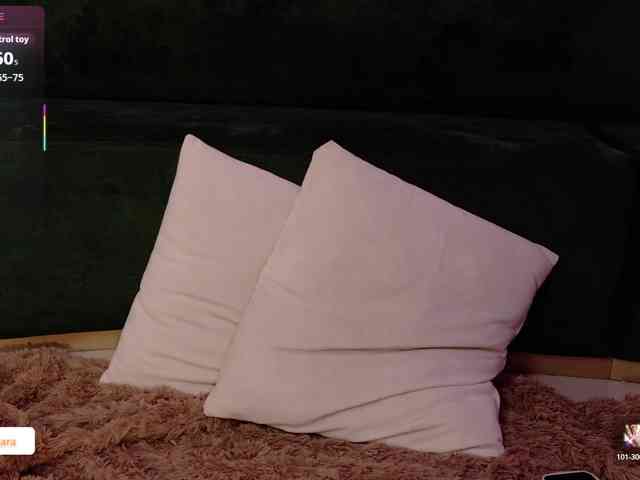 SaraWinstone1 webcam