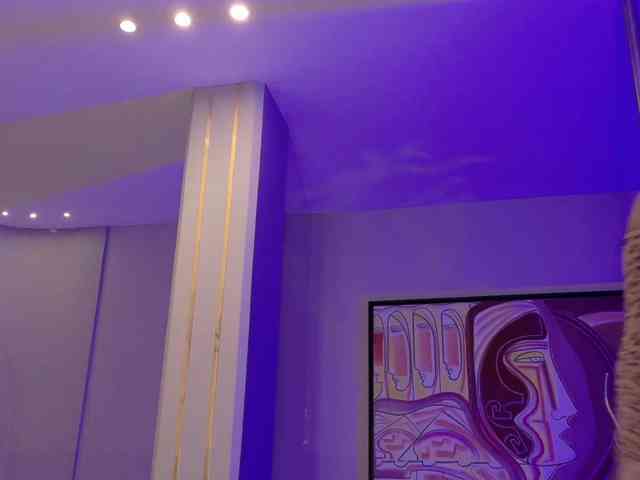 SaraWinstone1 webcam