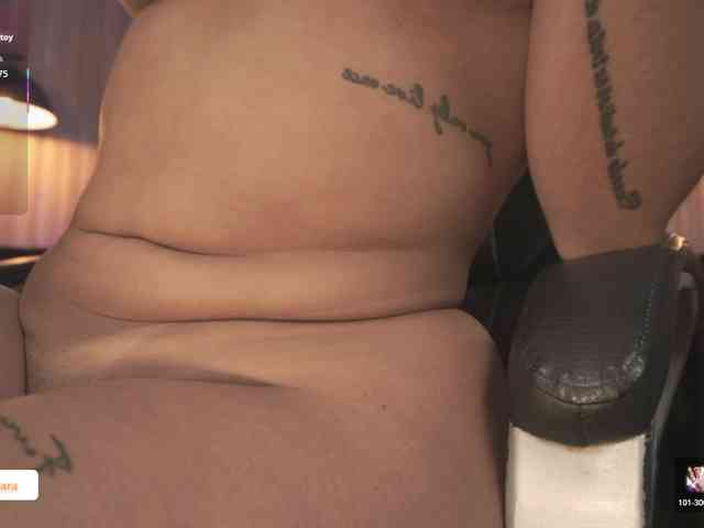 SaraWinstone1 webcam