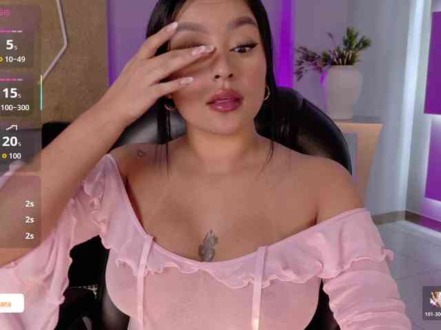 SaraWinstone1 webcam