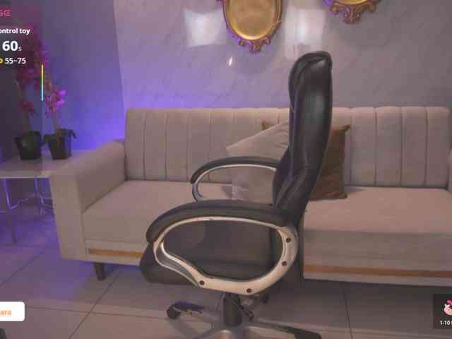 SaraWinstone1 webcam