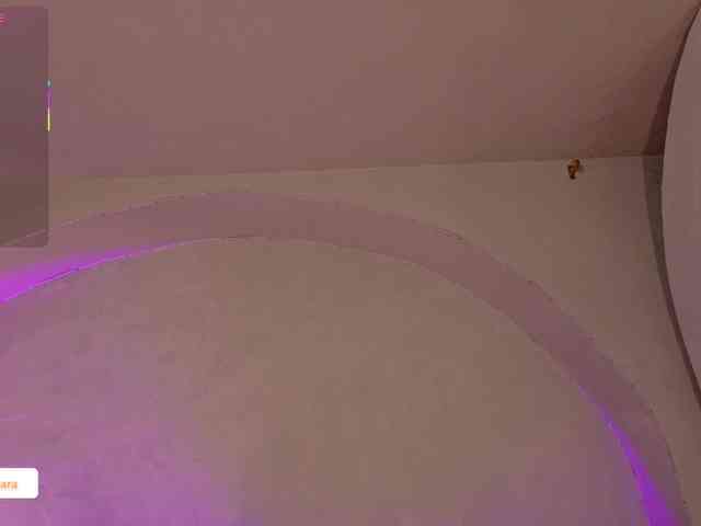 SaraWinstone1 webcam