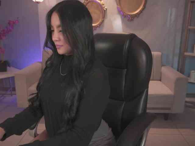 SaraWinstone1 webcam