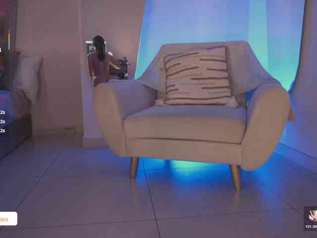 SaraWinstone1 Live Webcam on BongaCams