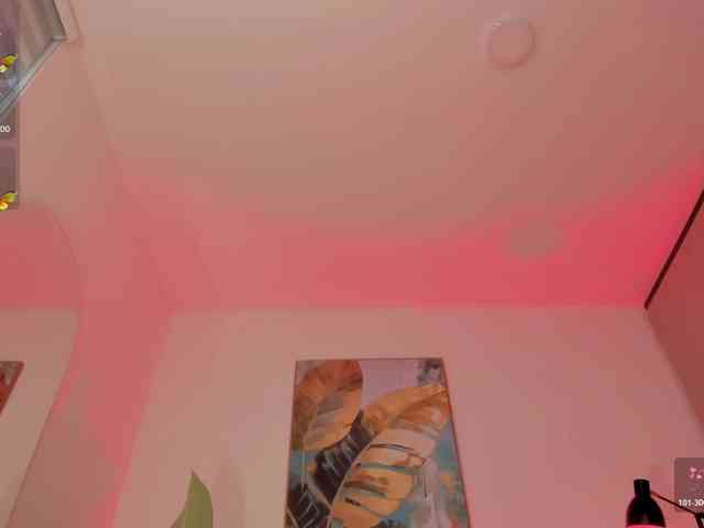 SaraWinstone1 webcam