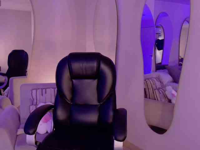 SaraWinstone1 webcam