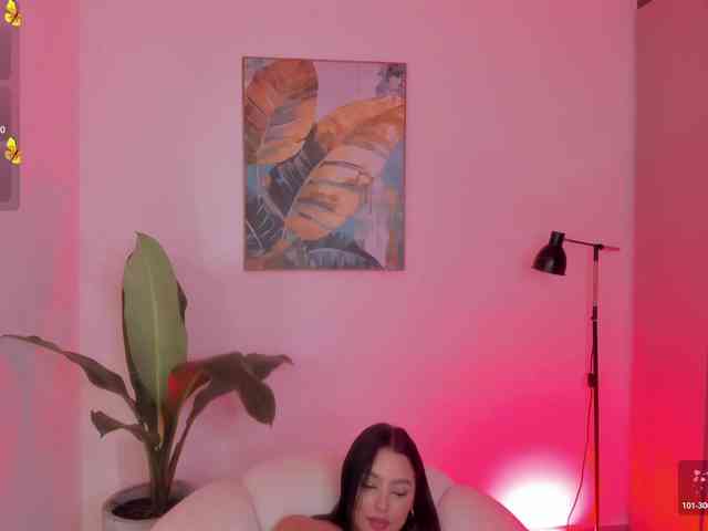 SaraWinstone1 webcam