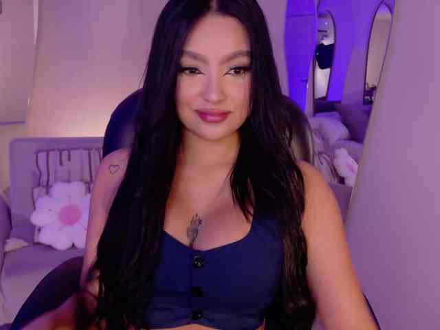 SaraWinstone1 webcam