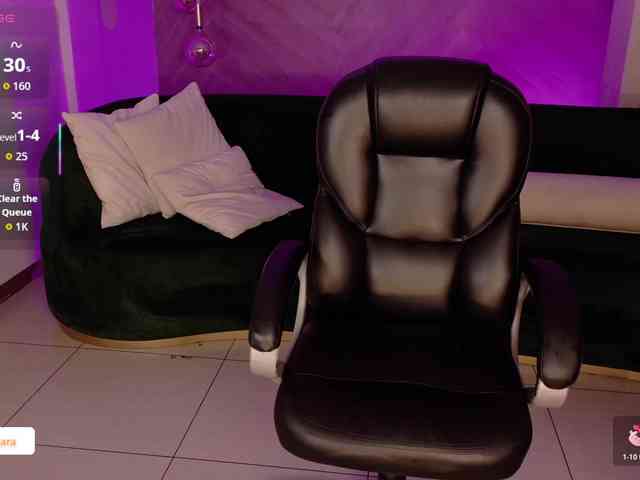 SaraWinstone1 webcam