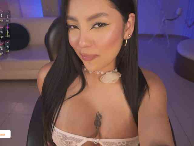 SaraWinstone1 webcam