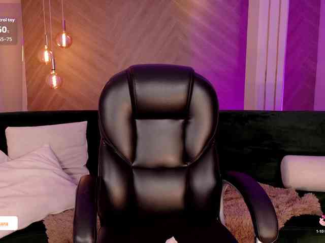 SaraWinstone1 webcam