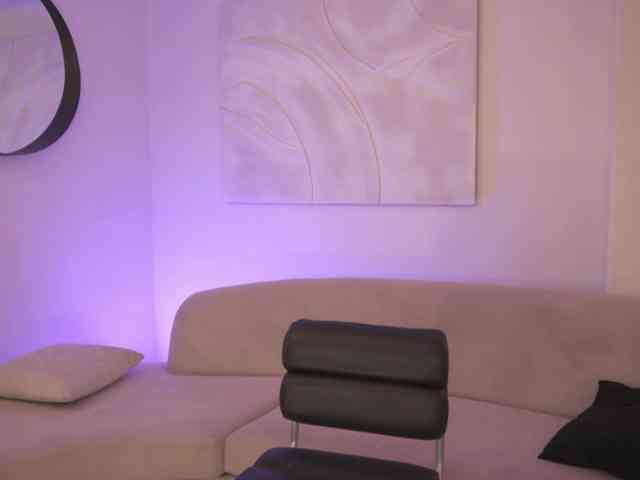 SaraWinstone1 webcam