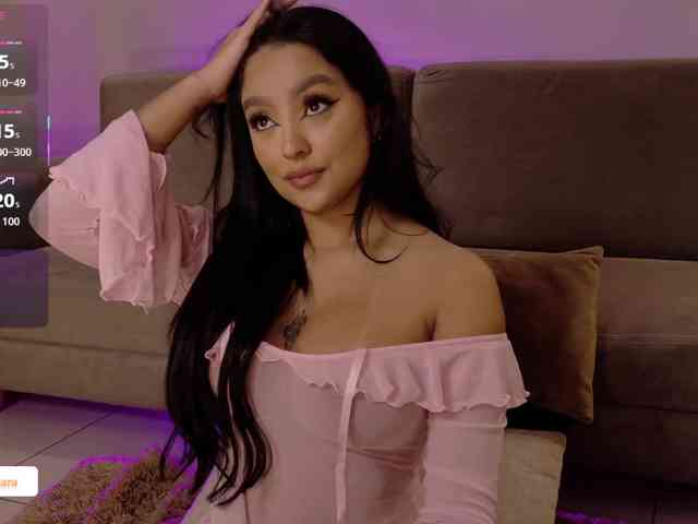 SaraWinstone1 webcam