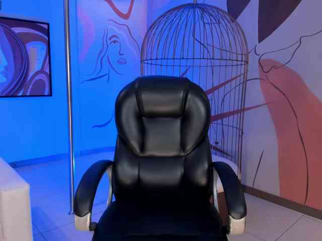 SaraWinstone1 webcam