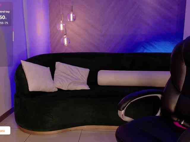 SaraWinstone1 webcam