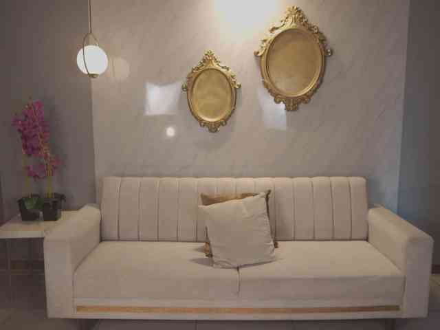 SaraWinstone1 webcam