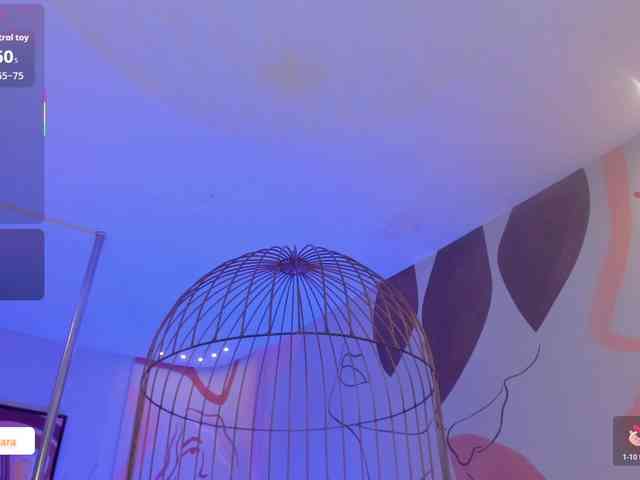 SaraWinstone1 webcam