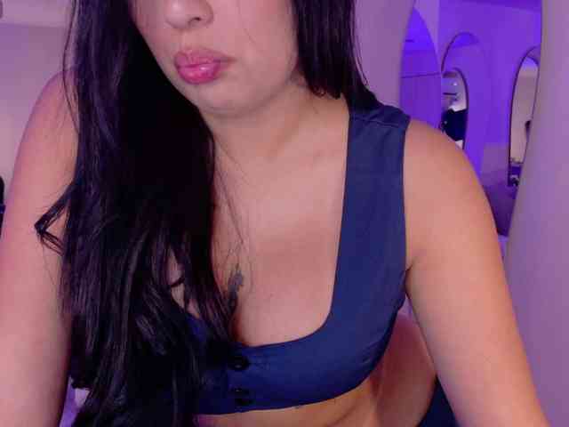 SaraWinstone1 webcam