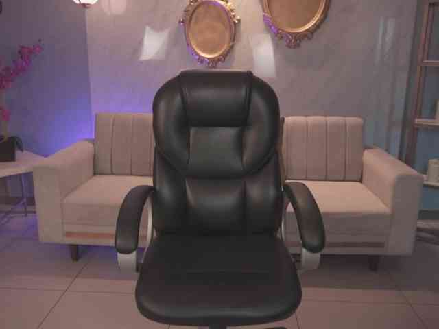 SaraWinstone1 webcam