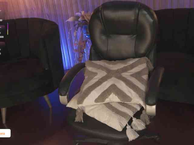 SaraWinstone1 webcam