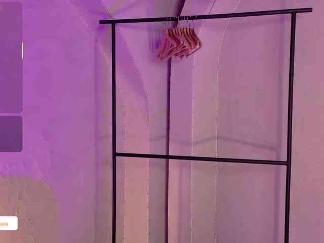 SaraWinstone1 webcam