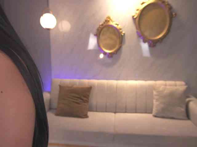 SaraWinstone1 webcam