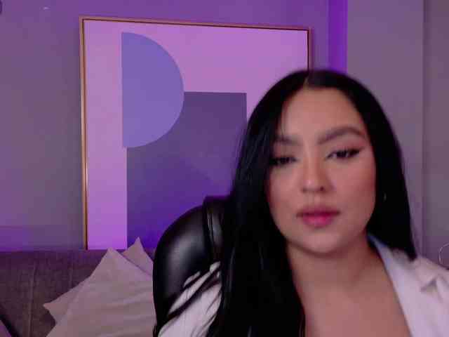 SaraWinstone1 webcam