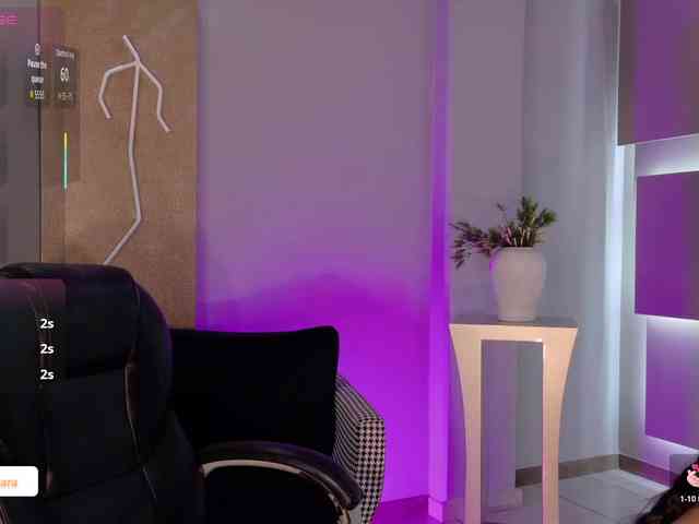 SaraWinstone1 webcam