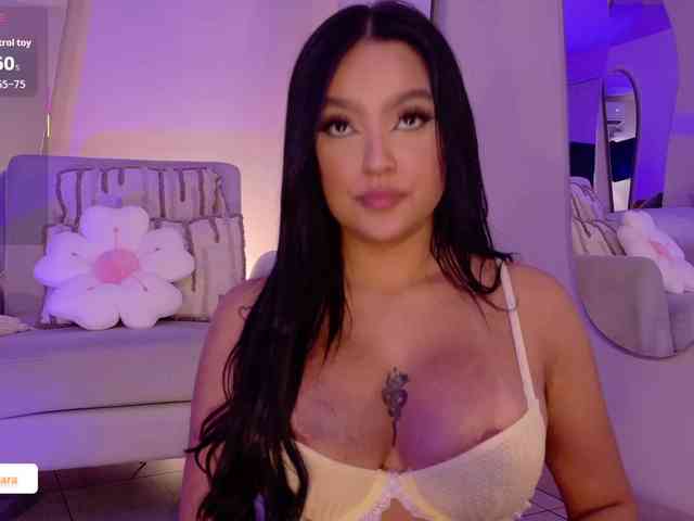 SaraWinstone1 webcam