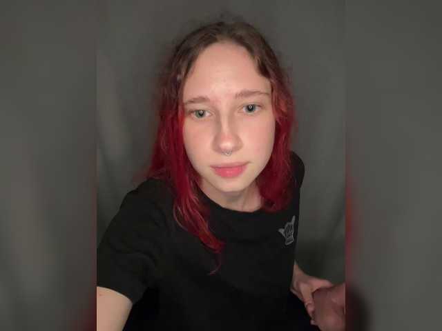 Kim-Red – webcam model profile photo