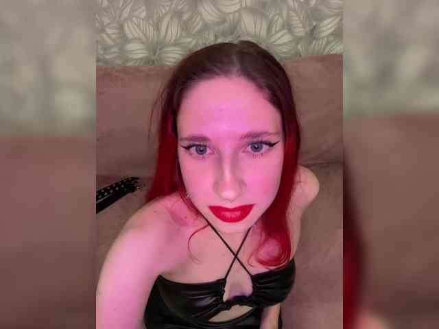 Kim-Red webcam