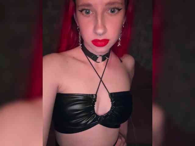 Kim-Red webcam