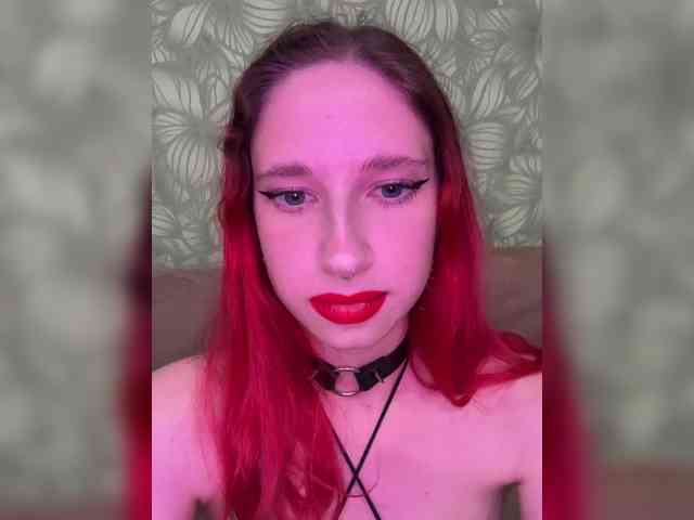 Kim-Red webcam