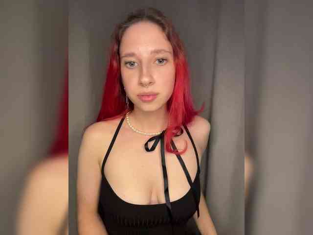 Kim-Red webcam
