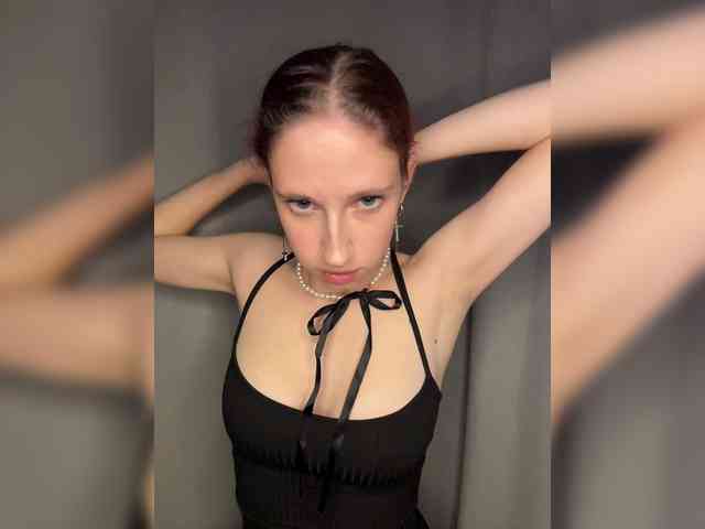 Kim-Red webcam